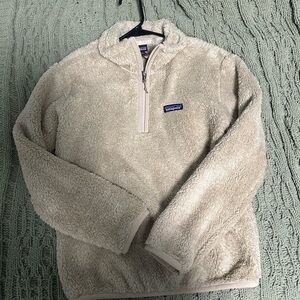 Patagonia Cream Zip Up Fleece Sweater